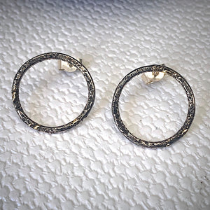 Solid sterling silver and gold circle stud earrings