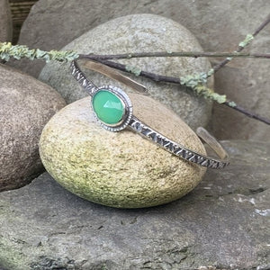 Sterling silver and Chrysoprase stacking bangle